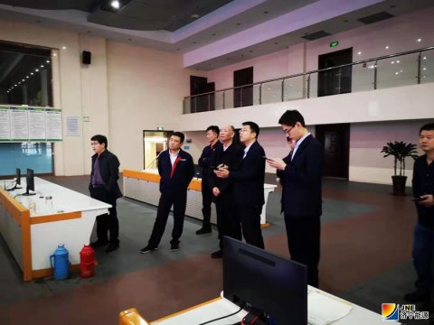 集团公司外部董事牛克洪到安居煤矿调研