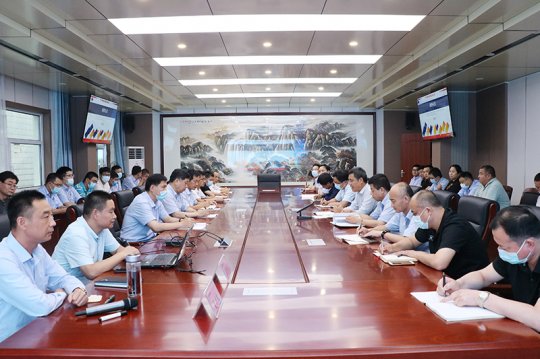 义桥煤矿开展礼仪培训“迎战”安全生产标准化一级矿井达标验收