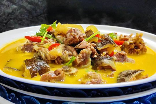 世纪东方饭店菜品全面升级，感受“湖鲜”的精致魅力