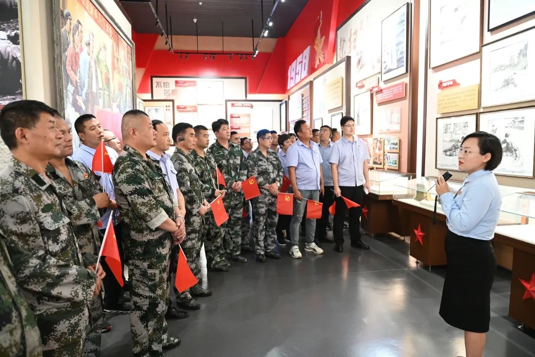 1695863175789891.jpg 640.jpg