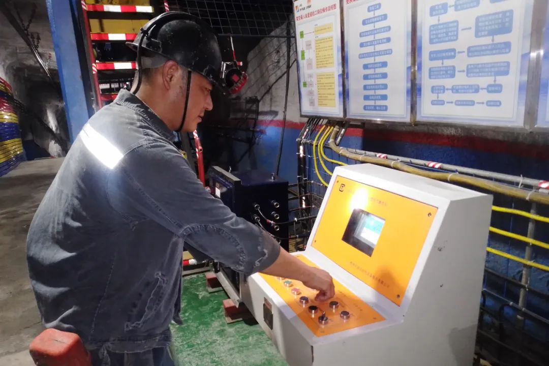 1696726068494349.jpg 640 (2).jpg