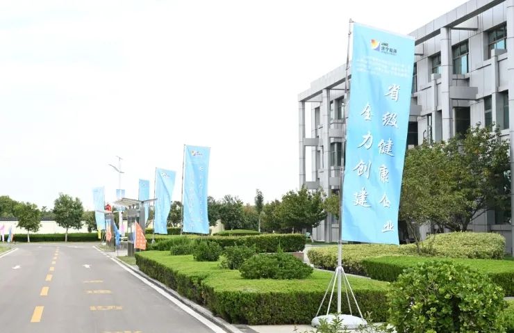 1696896728581832.jpg 640.jpg