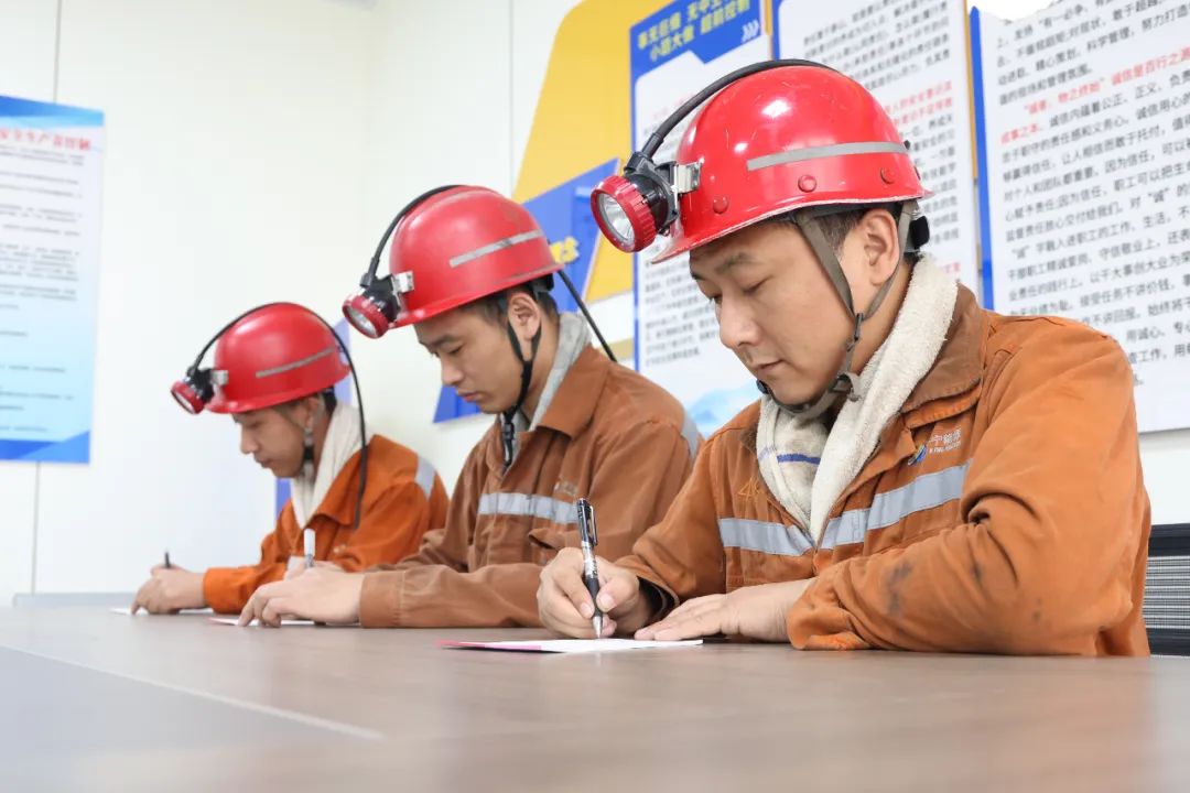 1697280337122997.jpg 640 (4).jpg