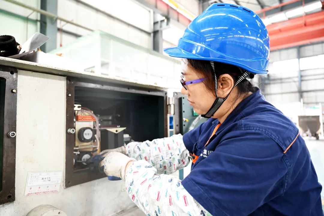 1697592890266495.jpg 640 (1).jpg