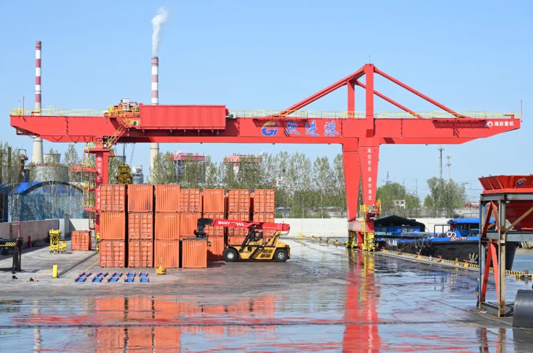 1711719682114137.jpg 640.jpg