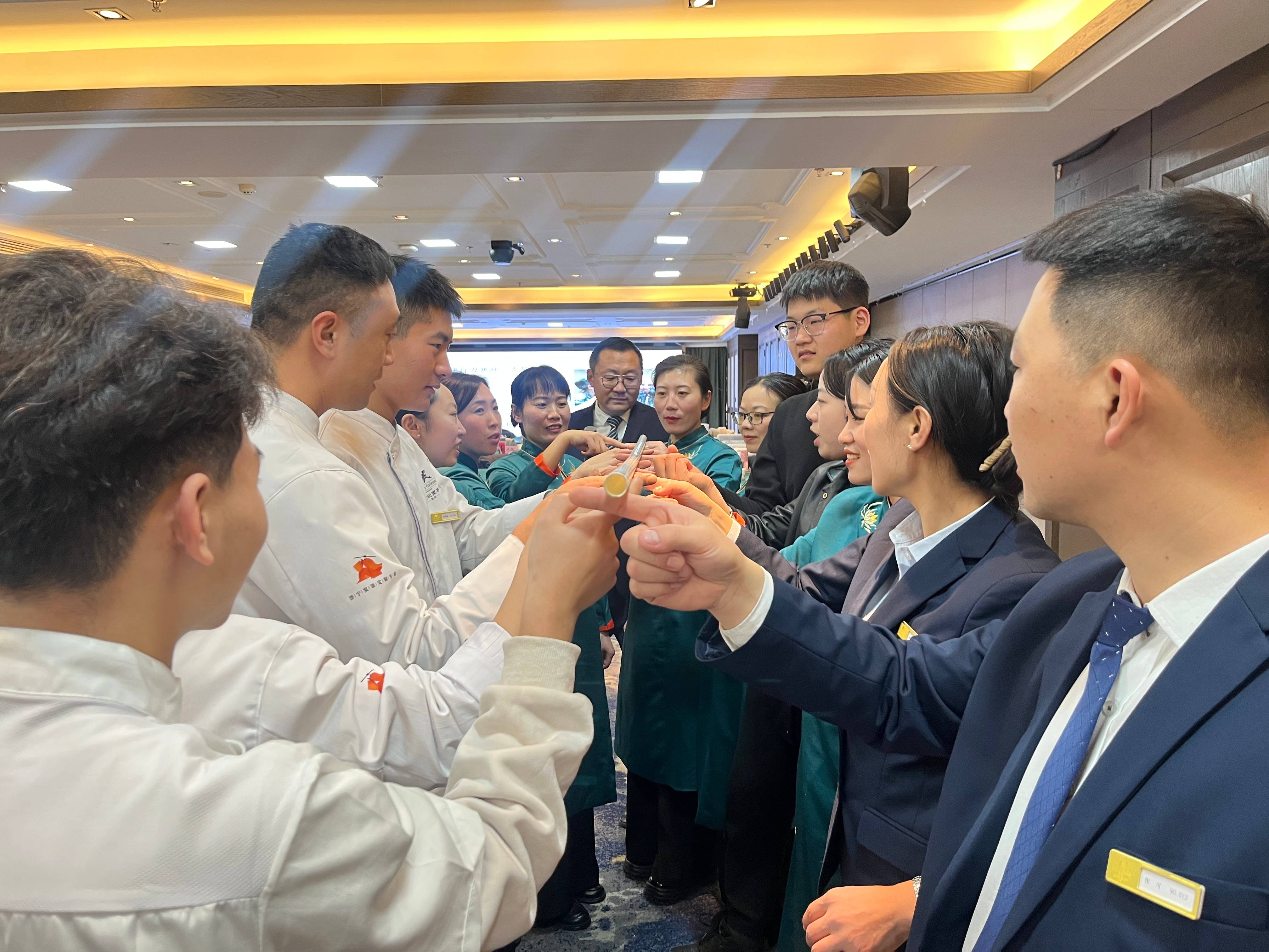 1734918573445723.jpg 1b02ab2f7e15884aed85745a5cd255b(1).jpg