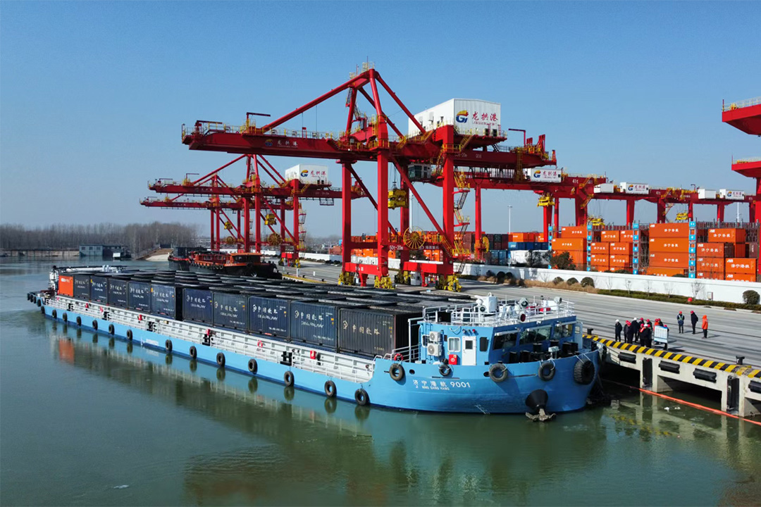 1747642797117274.jpg cf061689bd3d8bb1b783c55b56222a1.jpg