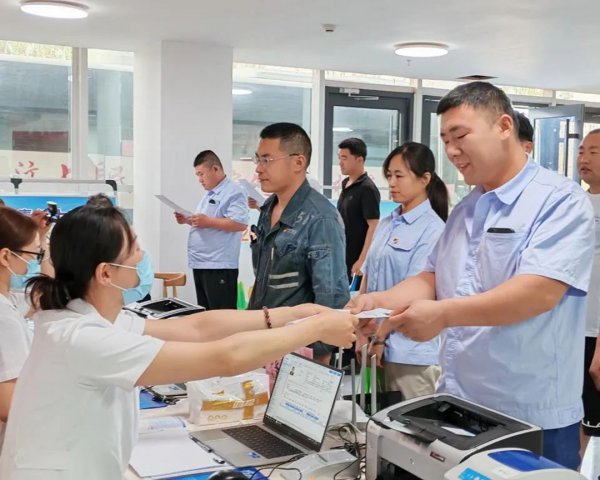 精准查体保健康丨阳城二号井在安全月为职工健康“上保险”