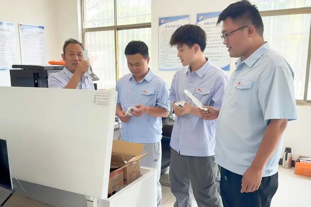 1752818716553646.jpg 0002.jpg