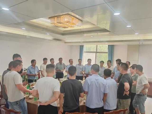 啃最硬的骨头，吃最香的饭！花园煤矿最难攻坚段“鏖战记”